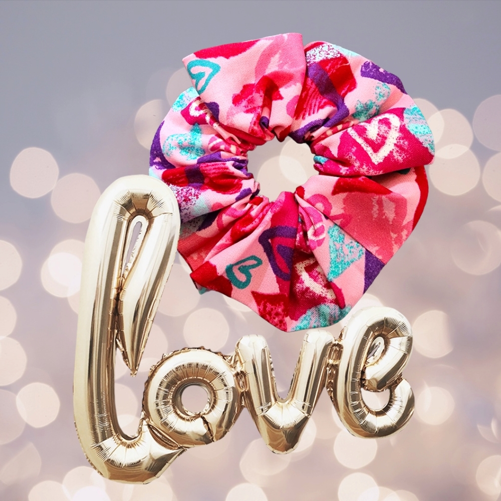 Valentine Hearts of Love Scrunchie ❤️ 💖💖💓💙